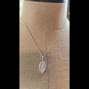 ***New Ste. Christopher 925 necklace with Oval Pendant